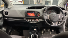 Toyota Yaris 1.33 VVT-i Icon 5dr Petrol Hatchback